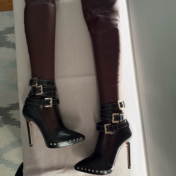 Cesare Paciotti thigh high leather boots, Size 37 EU - Picture 1 of 7